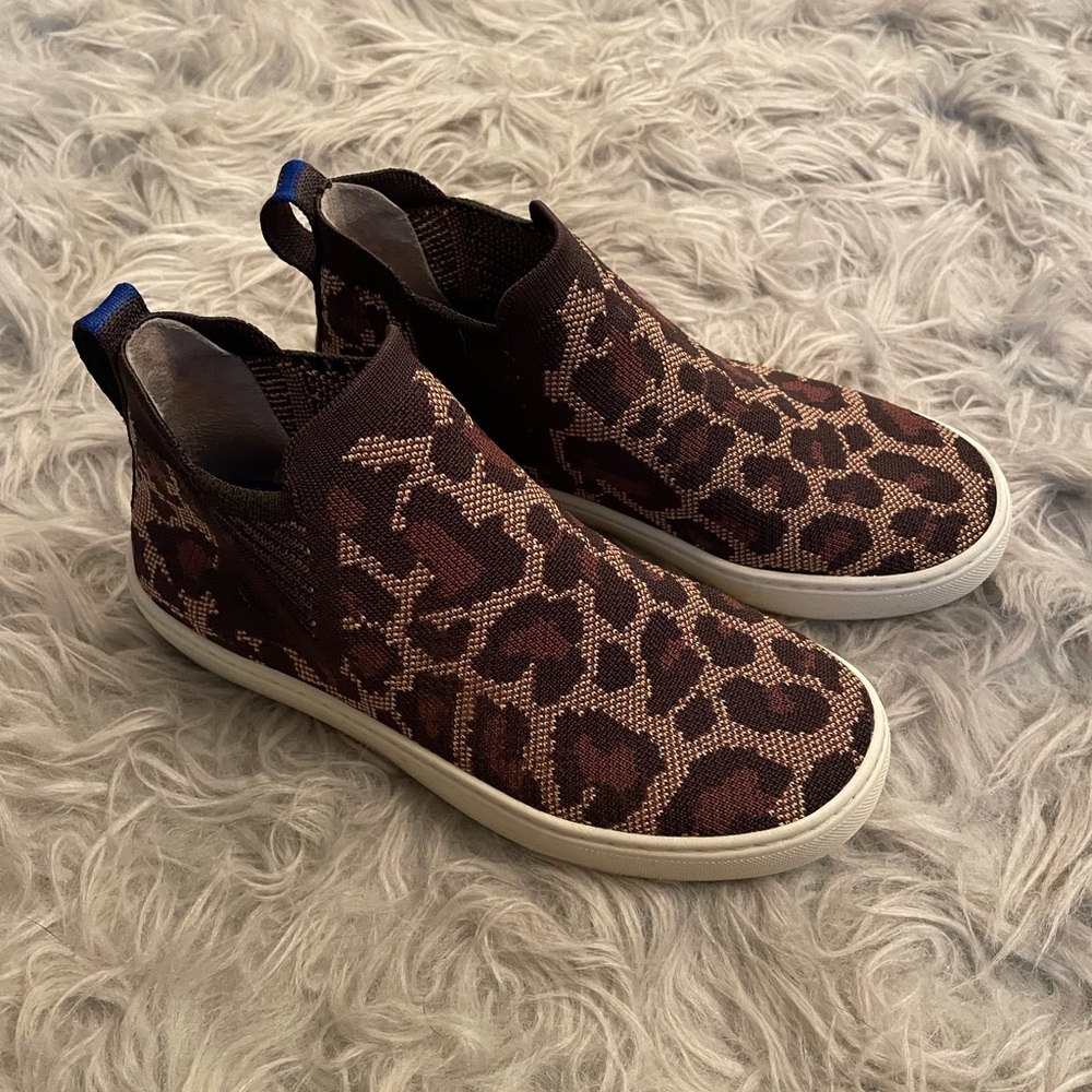 ROTHYS Chelsea Wildcat Limited Edition Sz 6 SOLD OUT *RARE COLOR* EUC
